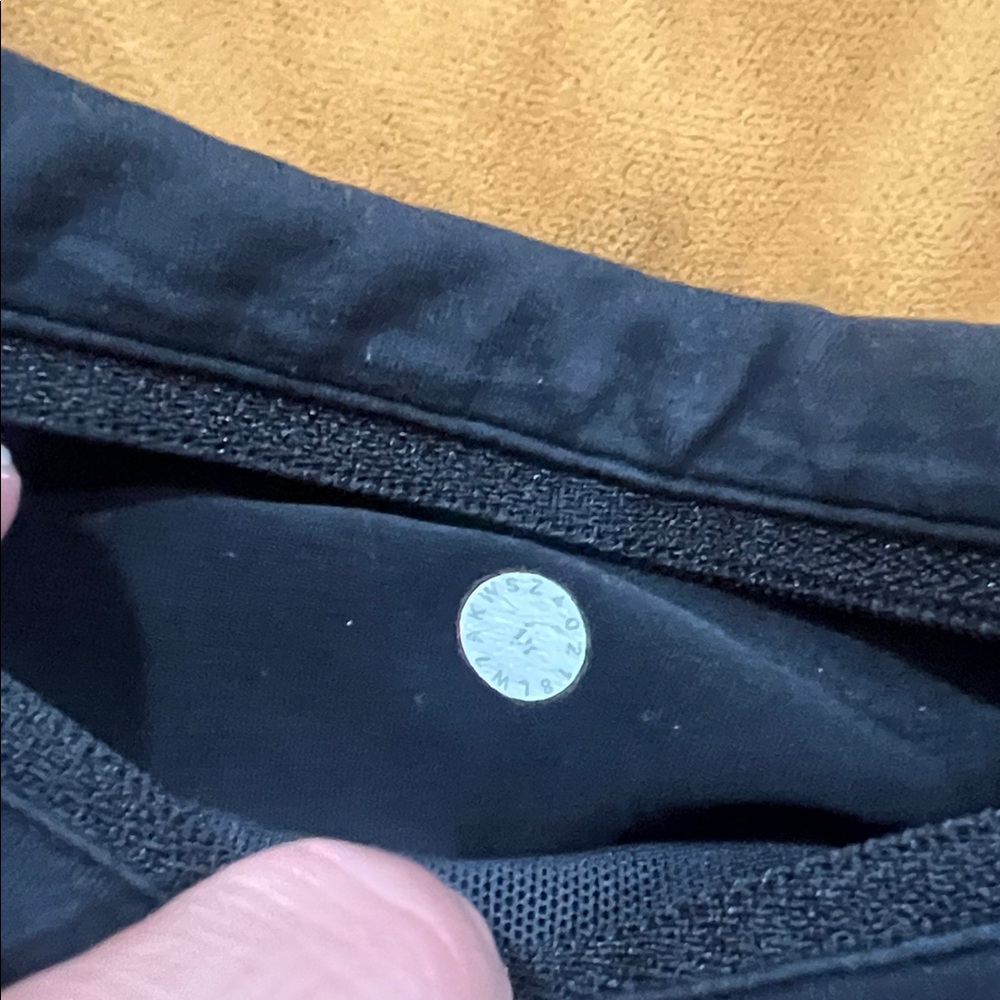 Women's Patterned Athletic Shorts - image 5